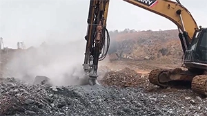 شنيور تخريم الصخورT6  أثناء التشغيل